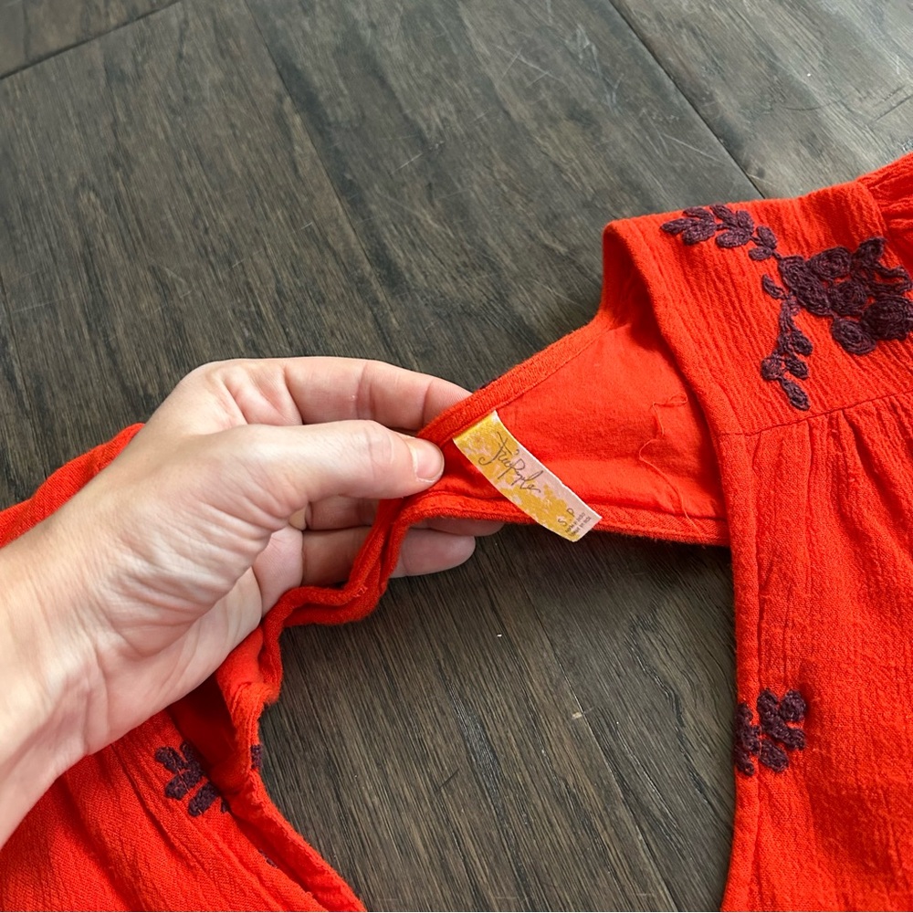 Free People Red Embroidered Tunic Boho Oversized Small - Picture 6 of 7